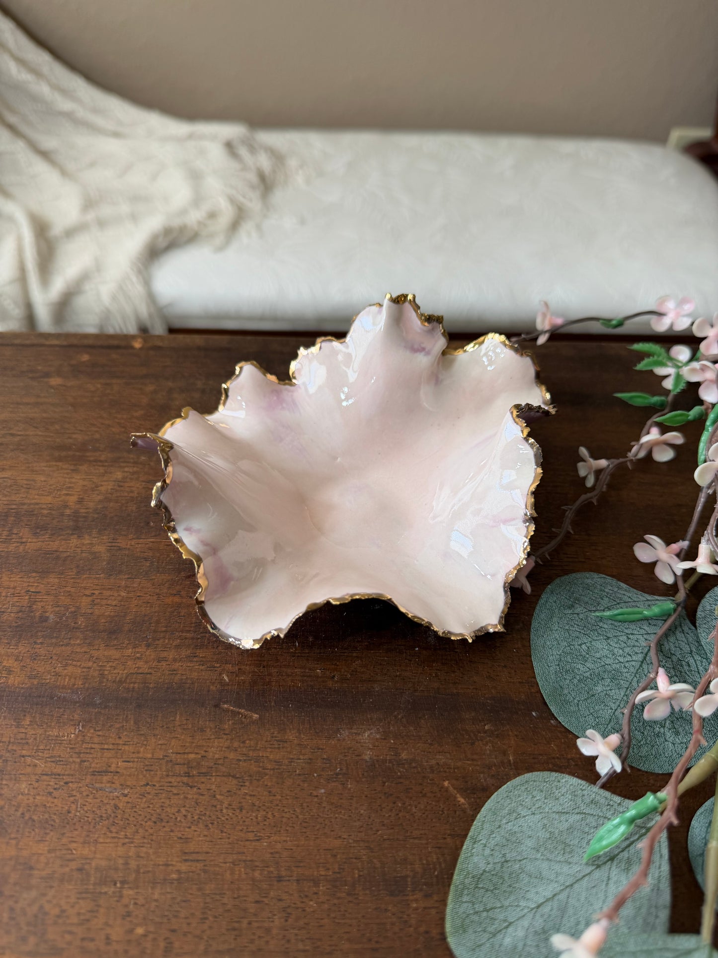 Gold Rim Mini Blossom Bowl