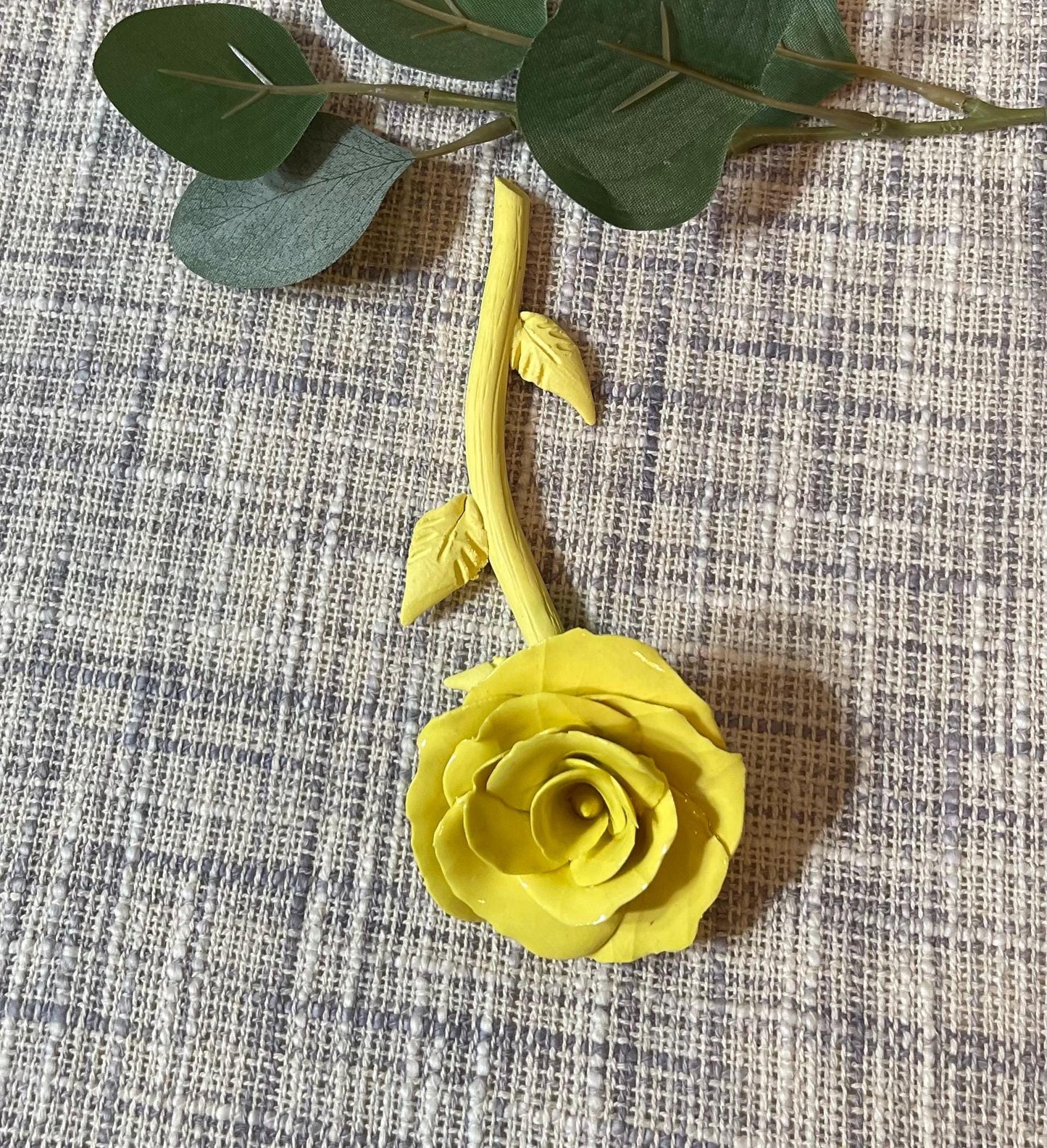 Golden Joy Forever Rose – Yellow Porcelain Rose