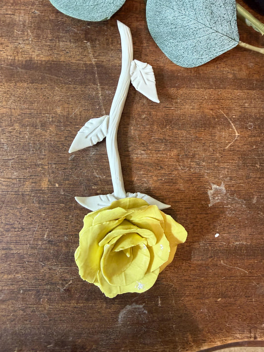 Golden Joy Forever Rose – Yellow Porcelain Rose