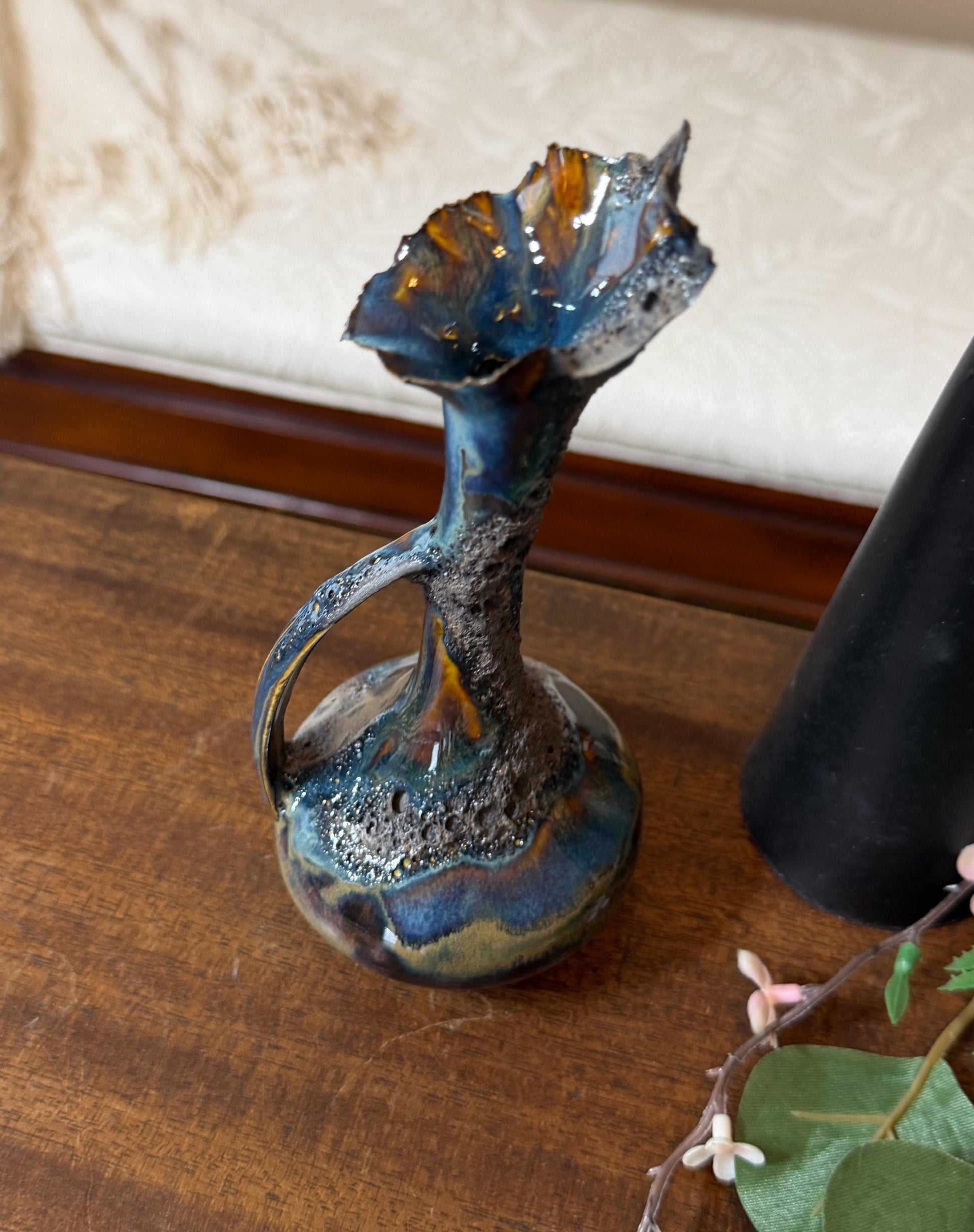 Ember Rift Vessel