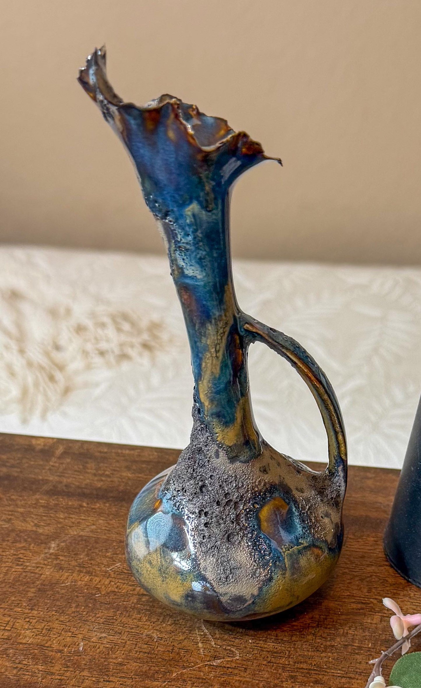 Ember Rift Vessel
